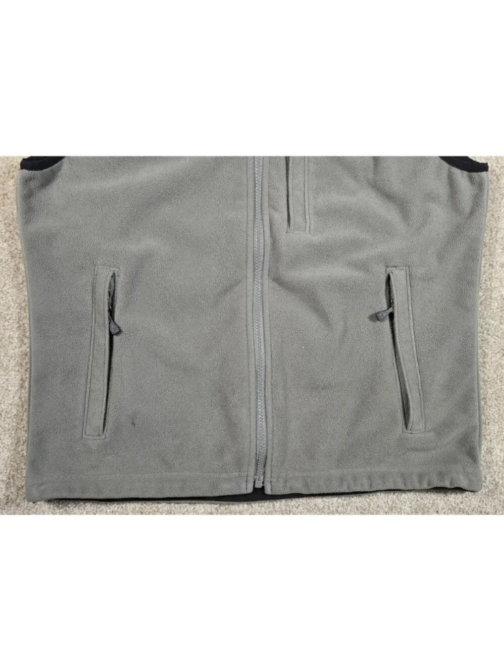 Mountain Hardwear pre right